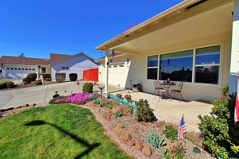 982 Jessica Ct, Eagle Point, OR 97524 photo 3