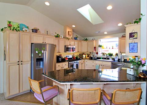 982 Jessica Ct, Eagle Point, OR 97524 photo 11