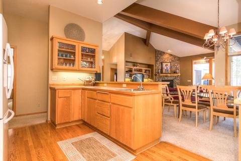 17753 Quelah Ln, Sunriver, OR 97707 photo 17