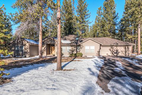 17753 Quelah Ln, Sunriver, OR 97707 photo 2