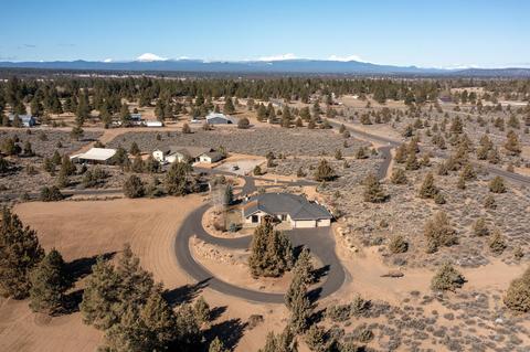 22143 Rickard Rd, Bend, OR 97702 photo 39