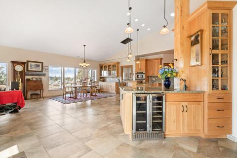 22143 Rickard Rd, Bend, OR 97702 photo 7