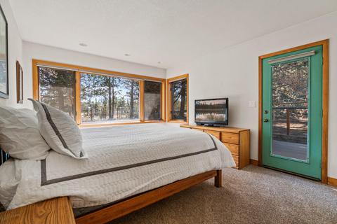 22033 Stormy Ln, Bend, OR 97701 photo 12
