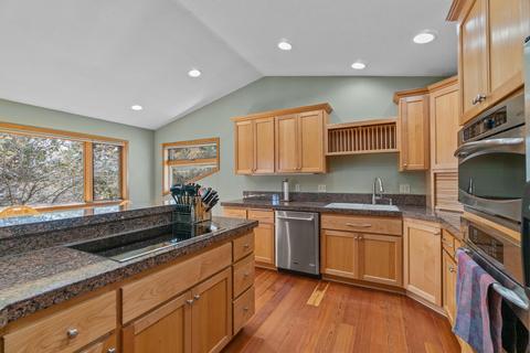 22033 Stormy Ln, Bend, OR 97701 photo 10
