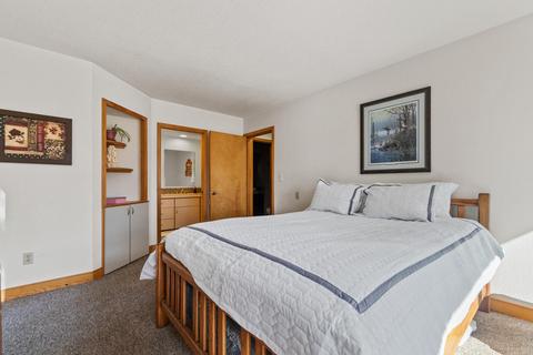 22033 Stormy Ln, Bend, OR 97701 photo 14