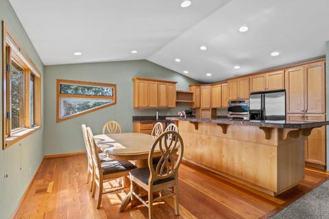 22033 Stormy Ln, Bend, OR 97701 photo 11