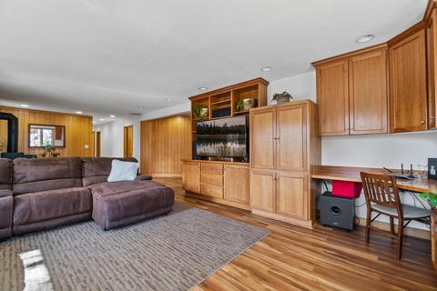 22033 Stormy Ln, Bend, OR 97701 photo 4