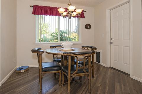 159 Noel Cir, Central Point, OR 97502 photo 5