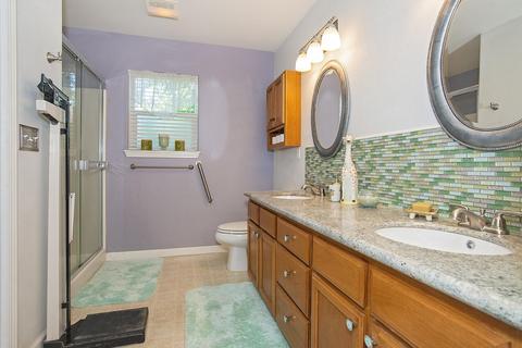 159 Noel Cir, Central Point, OR 97502 photo 9