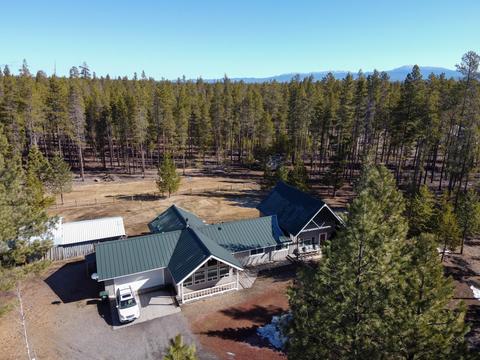1751 Yoke Rd, La Pine, OR 97739 photo 1