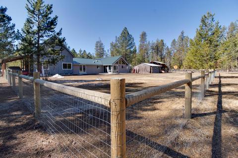 1751 Yoke Rd, La Pine, OR 97739 photo 6
