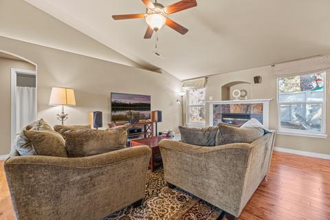 60890 Garrison Dr, Bend, OR 97702 photo 6