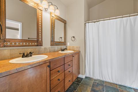 60890 Garrison Dr, Bend, OR 97702 photo 16