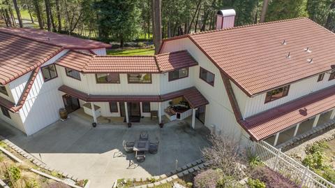 178 Combs Dr, Merlin, OR 97532 photo 9