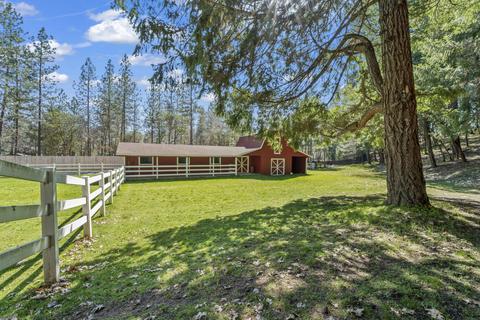 178 Combs Dr, Merlin, OR 97532 photo 43