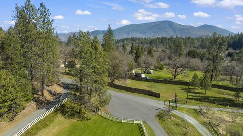 178 Combs Dr, Merlin, OR 97532 photo 40