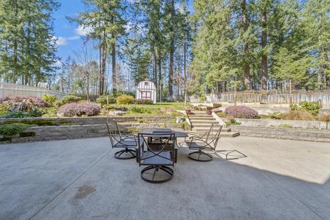 178 Combs Dr, Merlin, OR 97532 photo 13