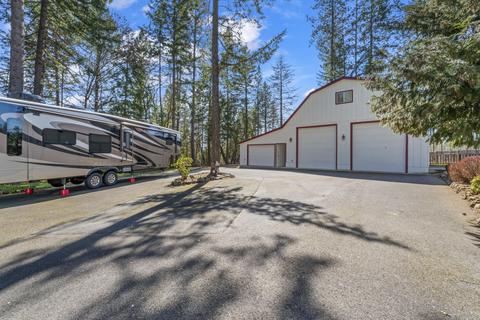 178 Combs Dr, Merlin, OR 97532 photo 5