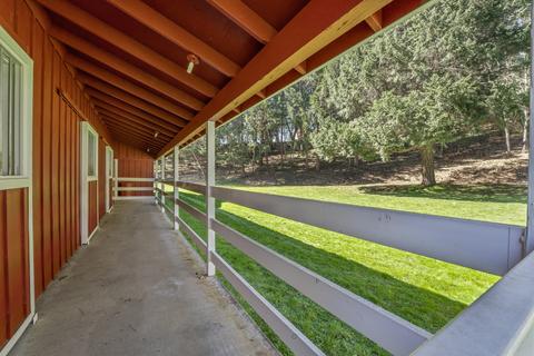 178 Combs Dr, Merlin, OR 97532 photo 42