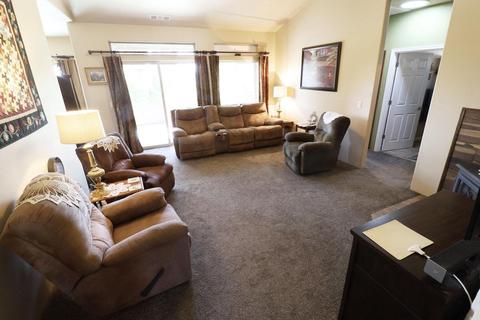 355 Avalon Ter, Eagle Point, OR 97524 photo 2