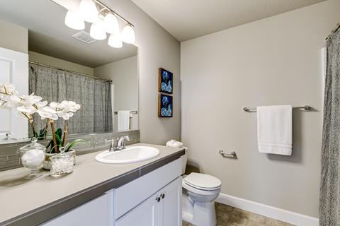 369 NW Double Eagle Ave, Madras, OR 97741 photo 15