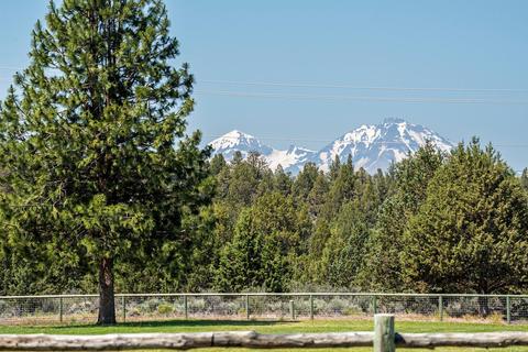 66280 Jericho Rd, Bend, OR 97703 photo 3
