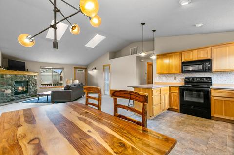 20518 Prospector Loop, Bend, OR 97702 photo 9