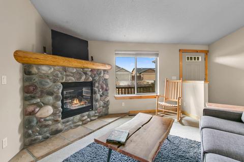 20518 Prospector Loop, Bend, OR 97702 photo 6
