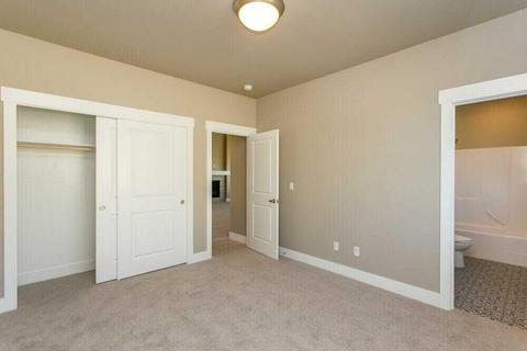 3795 NE Oakside Loop, Bend, OR 97701 photo 22