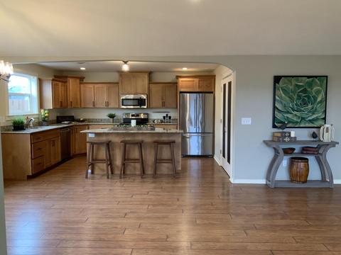 575 Barton Rd, Eagle Point, OR 97524 photo 4