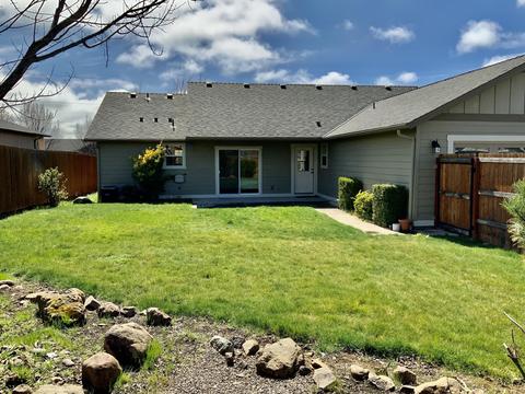575 Barton Rd, Eagle Point, OR 97524 photo 19