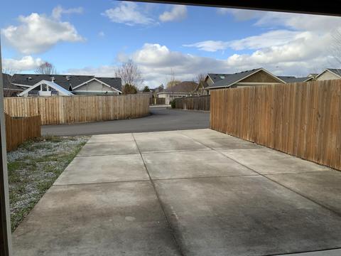 575 Barton Rd, Eagle Point, OR 97524 photo 23