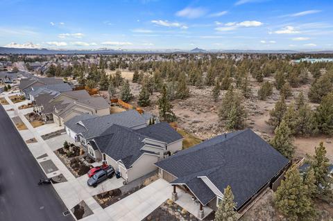 20870 Bobwhite Ct, Bend, OR 97701 photo 5