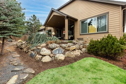 613 NW Powell Butte Loop, Bend, OR 97703 photo 3