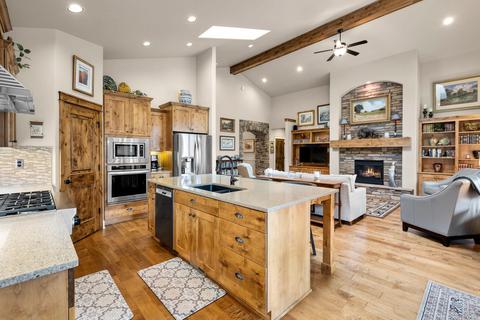 613 NW Powell Butte Loop, Bend, OR 97703 photo 15