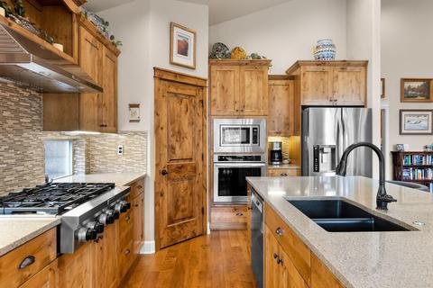 613 NW Powell Butte Loop, Bend, OR 97703 photo 36