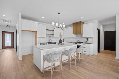 368 Arrowhead Trl, Eagle Point, OR 97524 photo 6