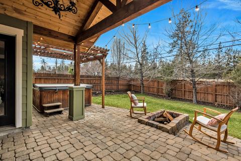 63293 NW Newhall Pl, Bend, OR 97703 photo 22