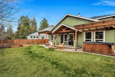 63293 NW Newhall Pl, Bend, OR 97703 photo 25