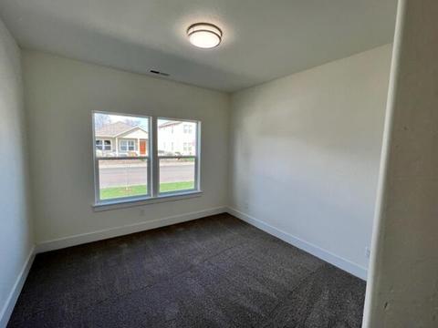 368 Cascade Dr, Central Point, OR 97502 photo 7