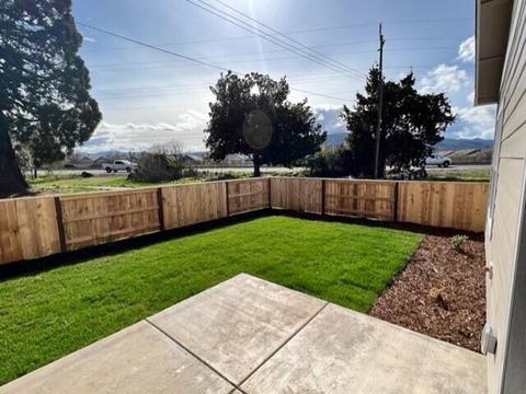 368 Cascade Dr, Central Point, OR 97502 photo 10