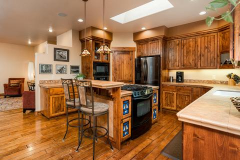 2641 NE Jill Ct, Bend, OR 97701 photo 9