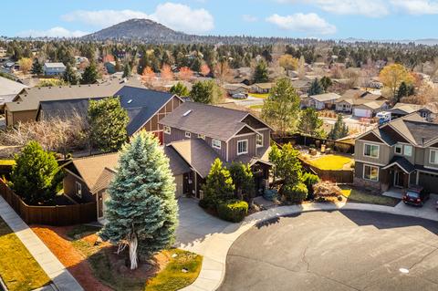 2641 NE Jill Ct, Bend, OR 97701 photo 2