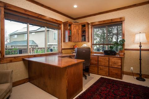 2641 NE Jill Ct, Bend, OR 97701 photo 10