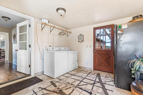 13615 Agate Rd, Eagle Point, OR 97524 photo 36