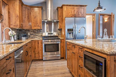 61240 Victory Loop, Bend, OR 97702 photo 6