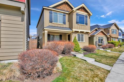 61173 Dayspring Dr, Bend, OR 97702 photo 3