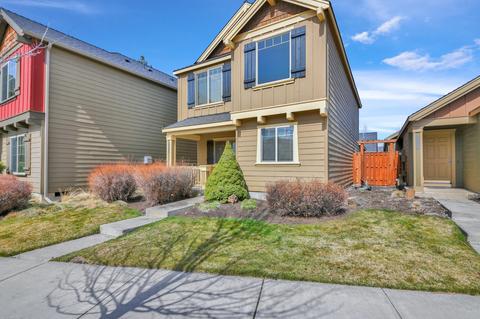 61173 Dayspring Dr, Bend, OR 97702 photo 2