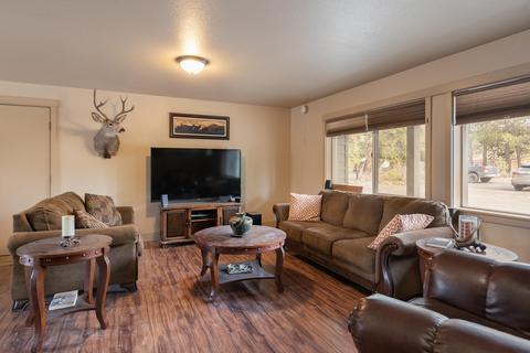 60297 Cinder Butte Rd, Bend, OR 97702 photo 2