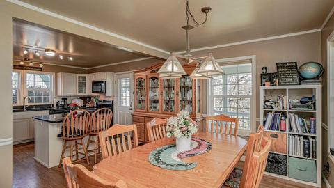890 Nick Young Rd, Eagle Point, OR 97524 photo 12